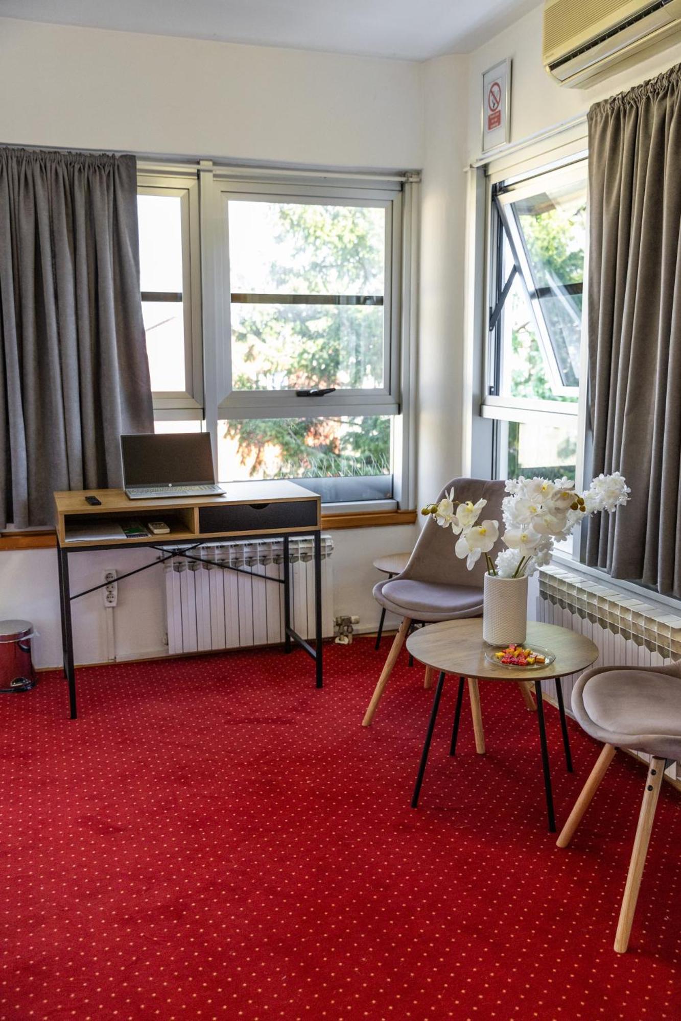 באניה לוקה Olimpus Apartmani Bd Banjaluka מראה חיצוני תמונה