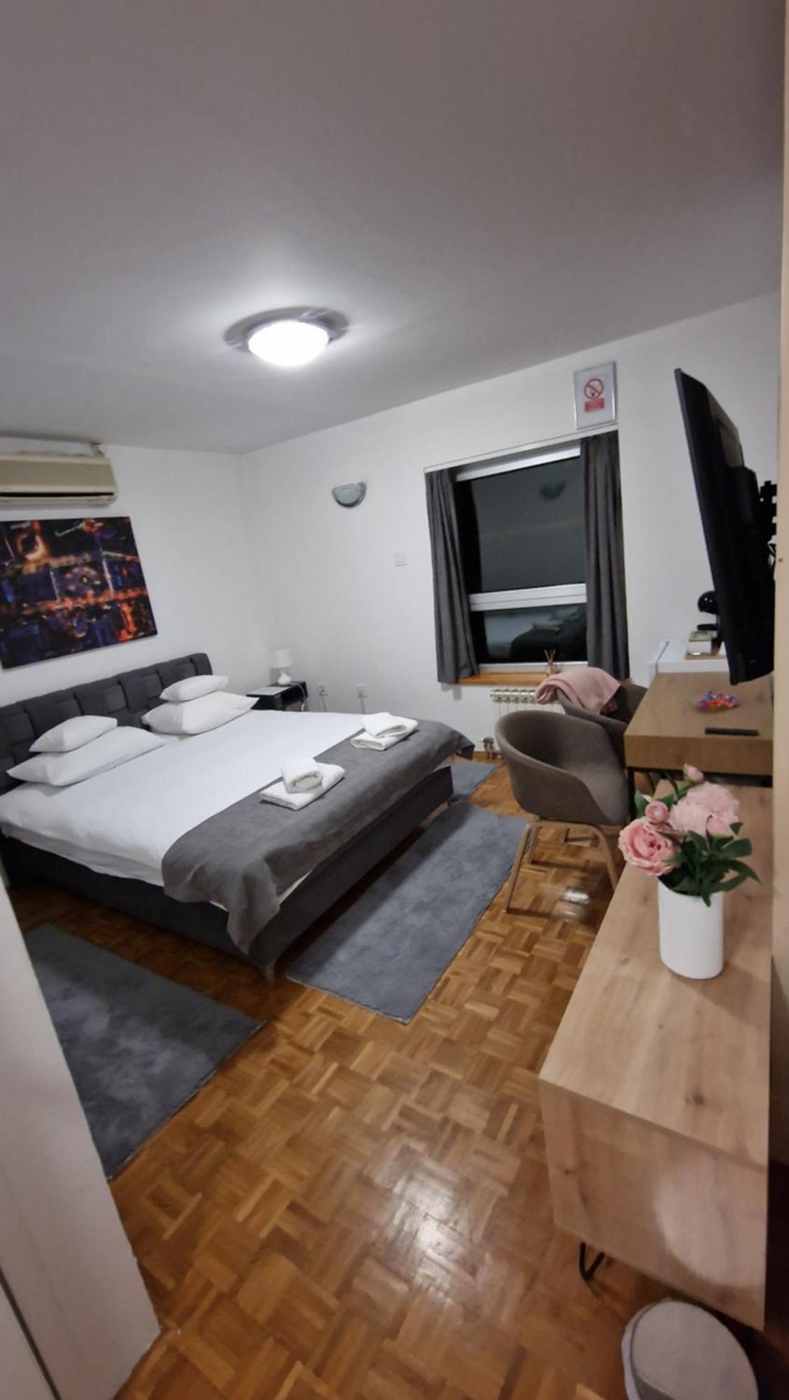באניה לוקה Olimpus Apartmani Bd Banjaluka חדר תמונה
